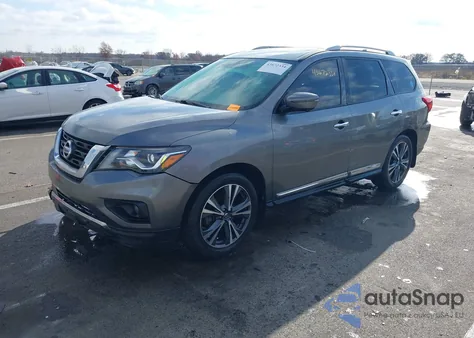 2019 Nissan Pathfinder Platinum z USA, uszkodzony, nr VIN 5N1DR2MM0KC641338